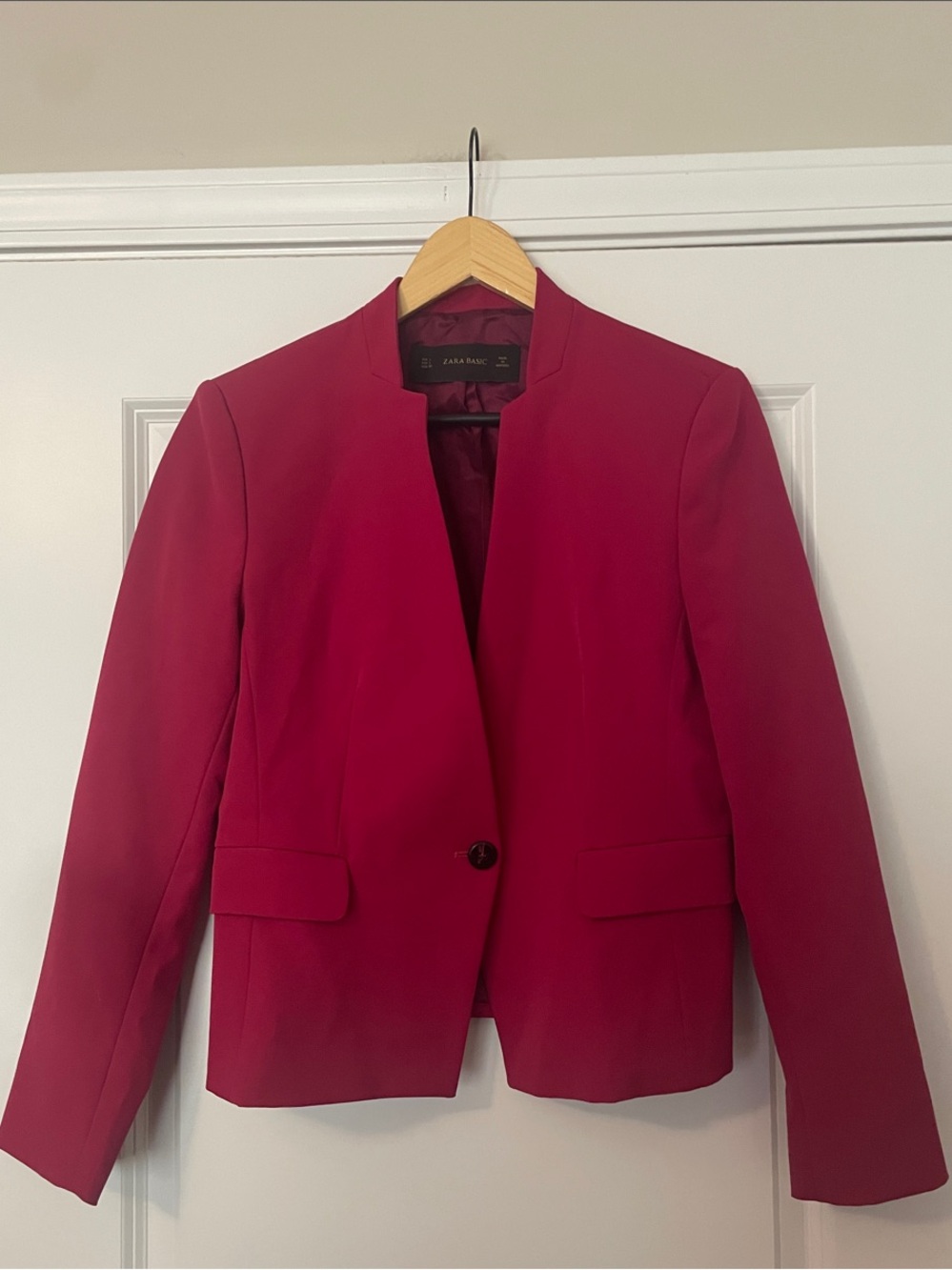 Zara Basic Fuschia Raspberry-Red Single-Button Collarless Blazer - Picture 2 of 8